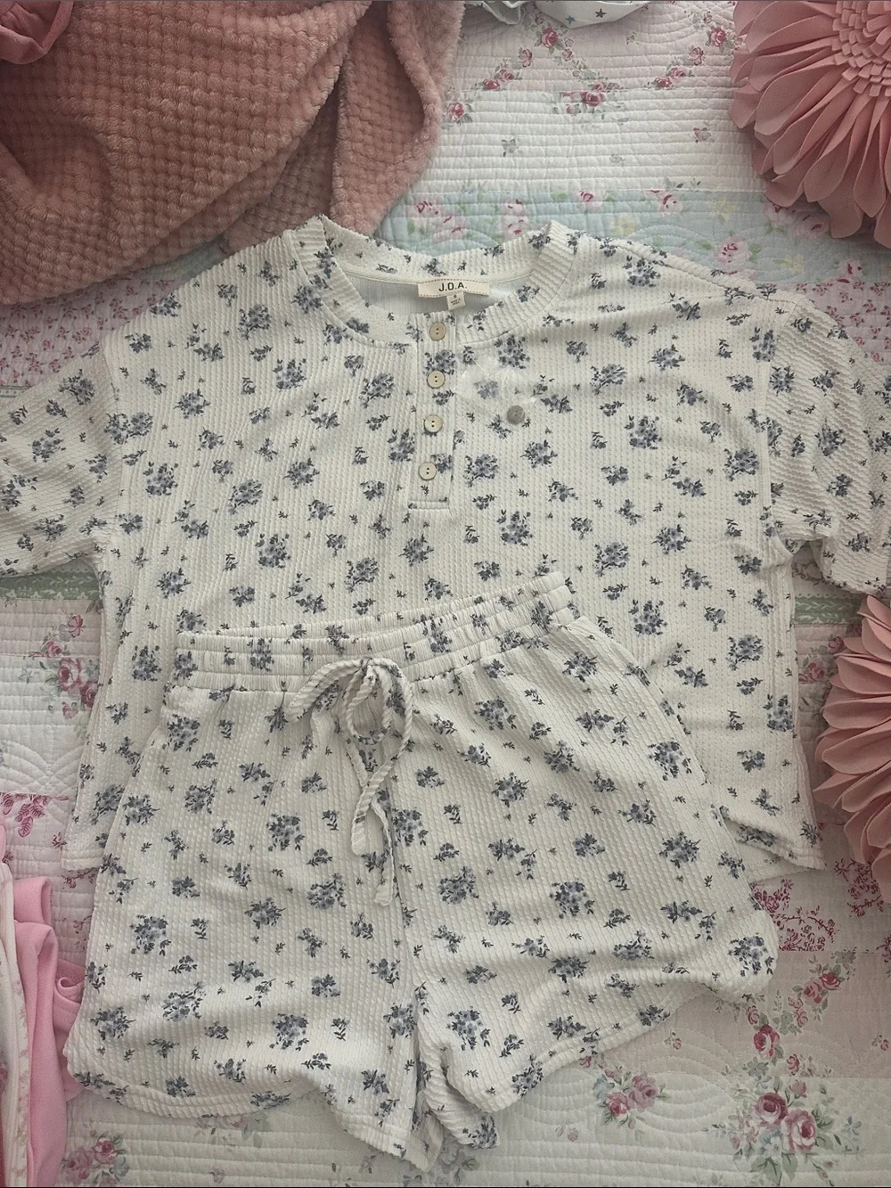 J.O.A. Cream Waffle Knit Henley Top & Floral Shorts Set